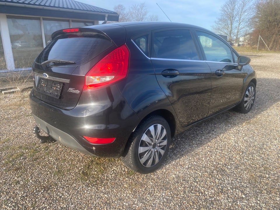 Ford Fiesta 1,6 TDCi 95 ECO 5d