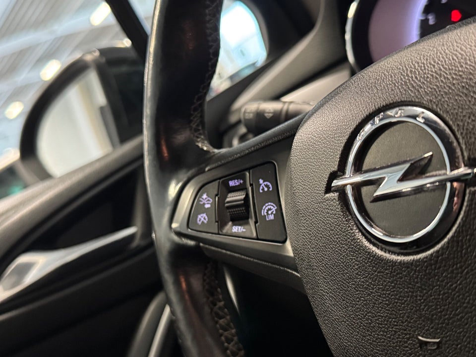 Opel Astra 1,4 T 125 Enjoy 5d