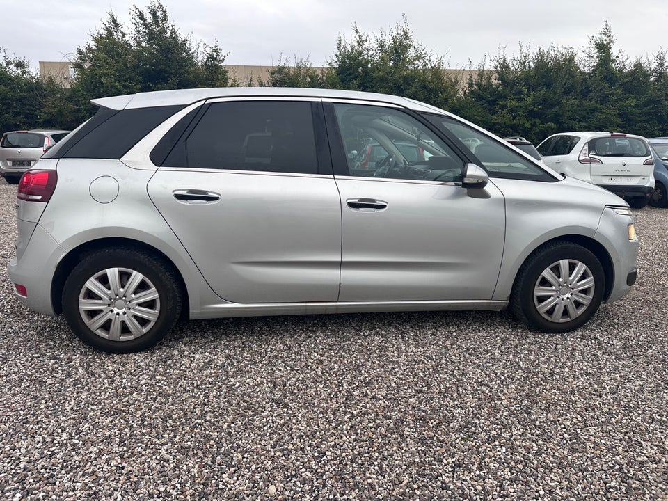 Citroën C4 Picasso 1,6 e-HDi 115 Exclusive E6G 5d