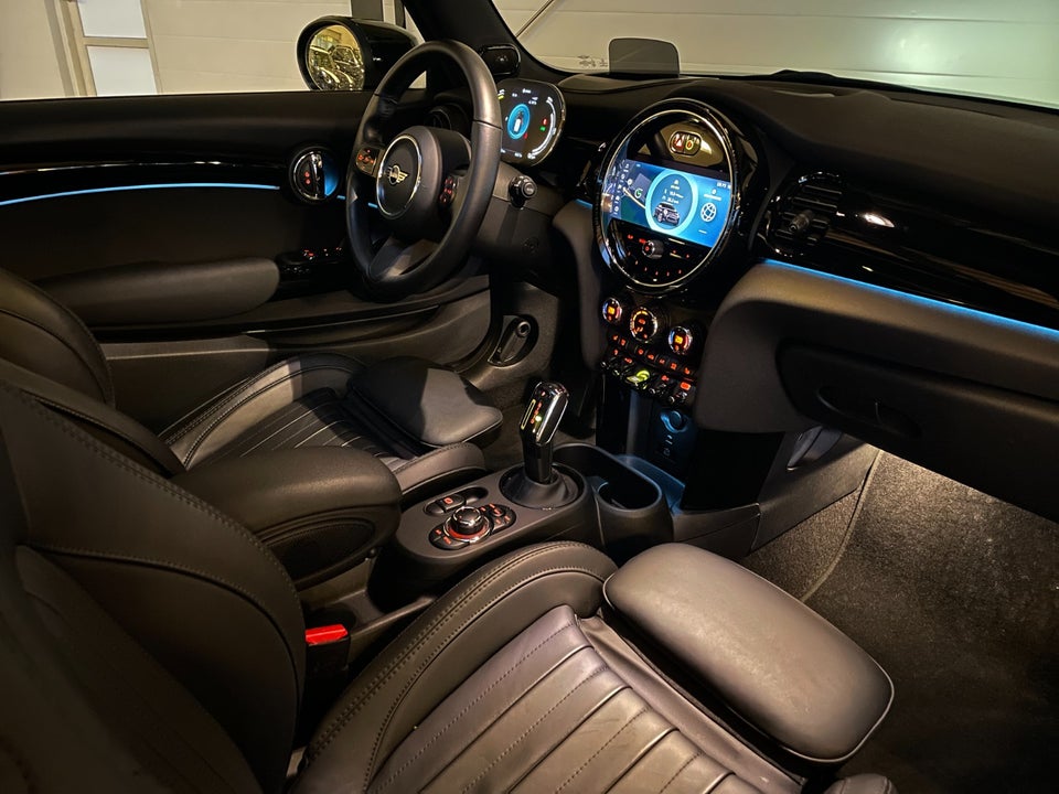 MINI Cooper SE Maximise 3d