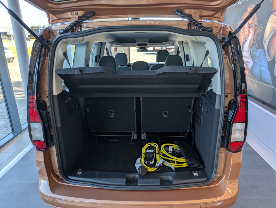 VW Caddy Maxi 1,5 TSi 114 Life DSG 5d