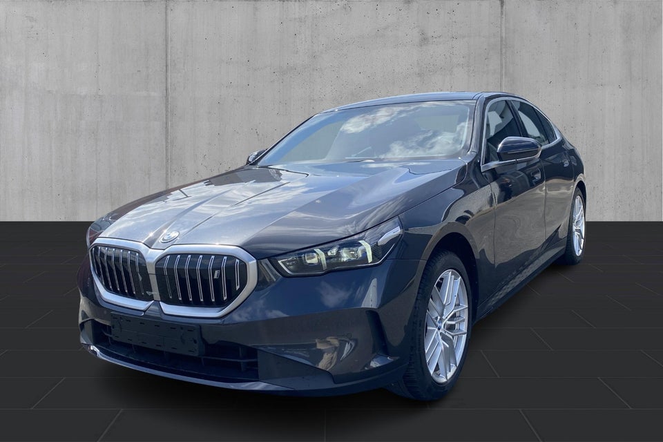 BMW i5 eDrive40 Sport Line 4d