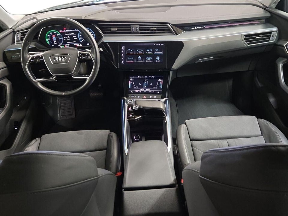 Audi e-tron 50 quattro 5d