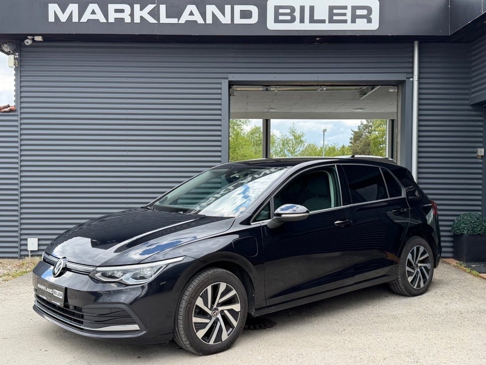 VW Golf VIII 1,4 eHybrid DSG 5d