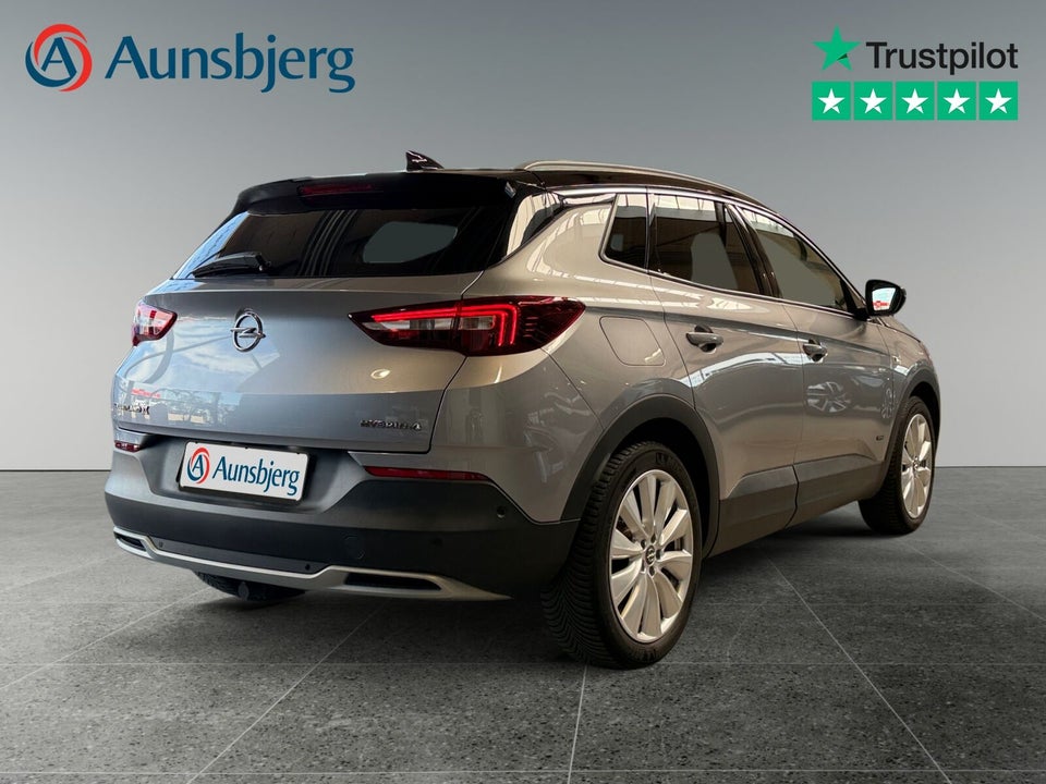 Opel Grandland X 1,6 Hybrid4 Ultimate aut. 5d