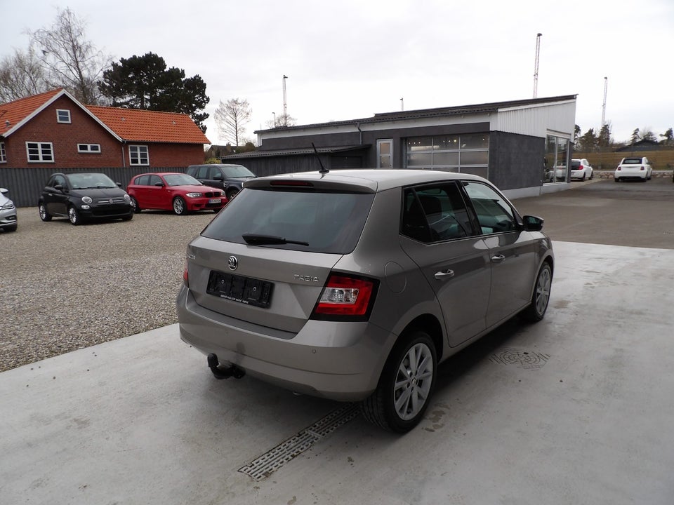 Skoda Fabia 1,2 TSi 110 Ambition 5d