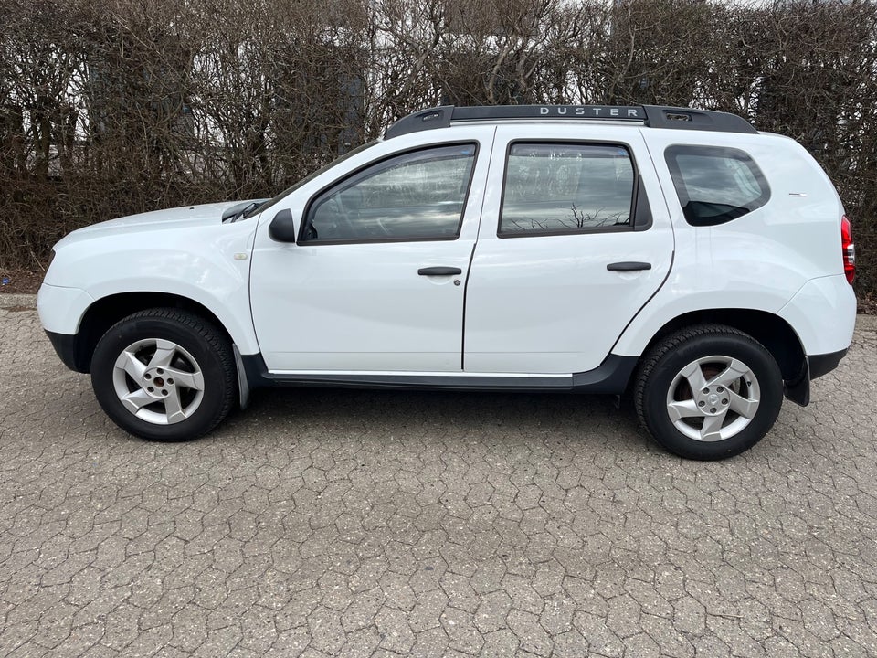 Dacia Duster 1,6 16V Family Edition 5d