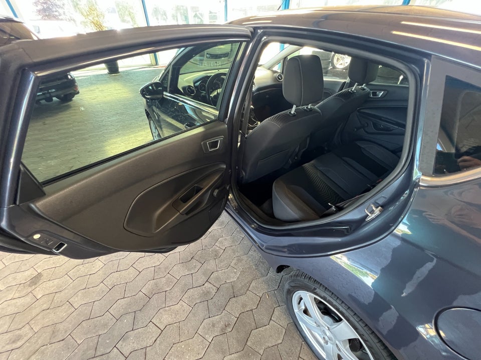 Ford Fiesta 1,0 65 Titanium 5d