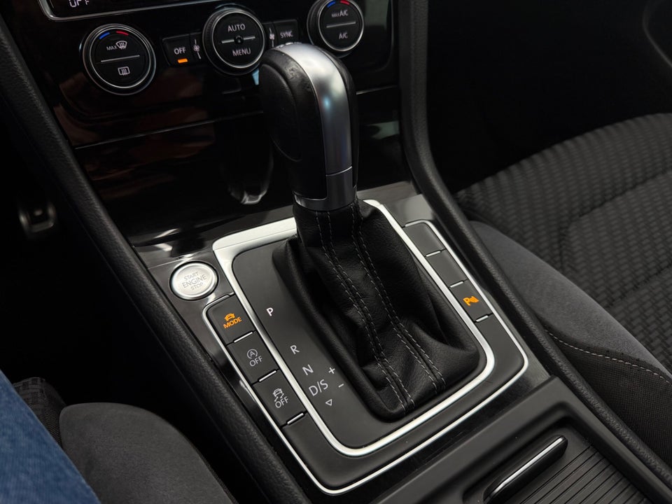 VW Golf VII 1,5 TSi 150 R-line DSG 5d