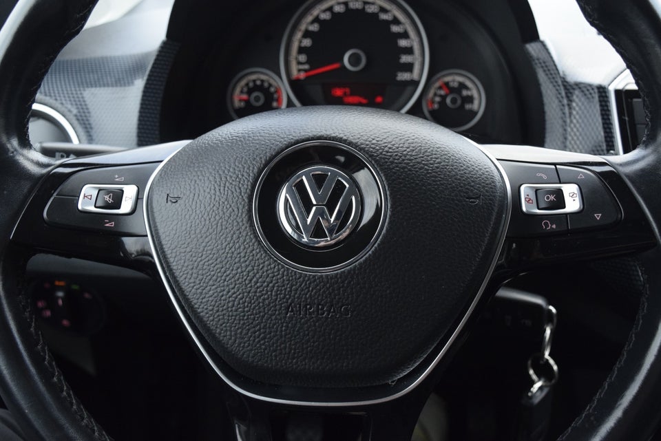 VW Up! 1,0 MPi 60 Move Up! BMT 5d