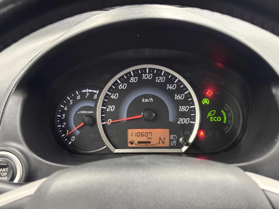 Mitsubishi Space Star 1,2 Black & White CVT 5d