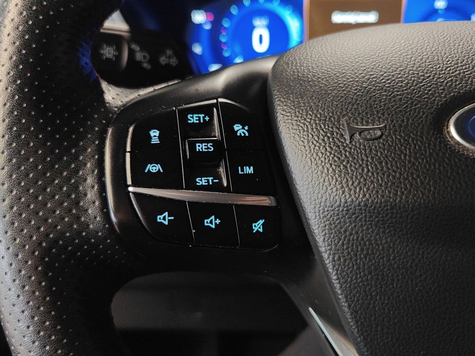 Ford Kuga 2,5 PHEV ST-Line X CVT 5d