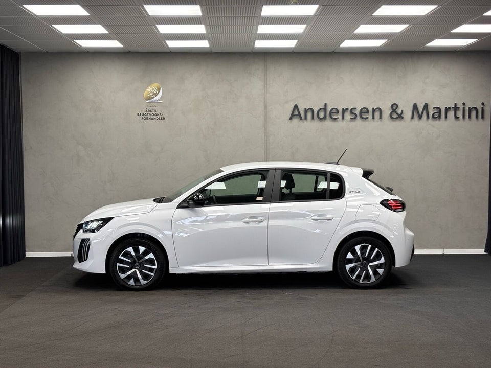 Peugeot e-208 50 Style 5d
