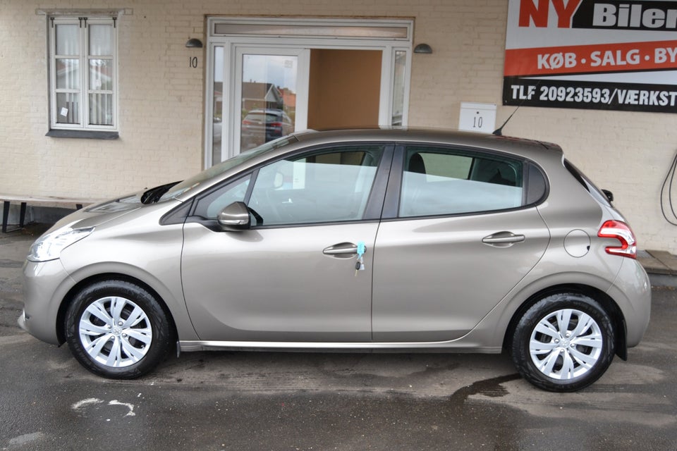 Peugeot 208 1,2 VTi 82 Active 5d