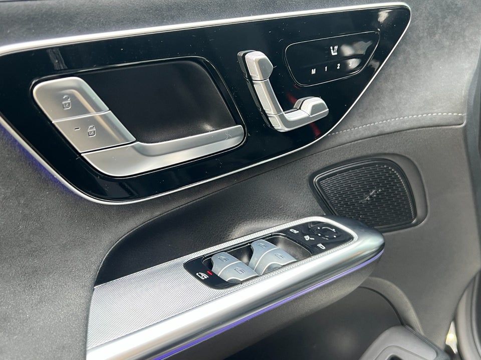 Mercedes EQE350 AMG Line 4d