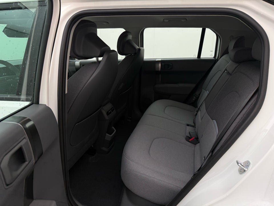 Kia EV3 58 Standard Range Access 5d