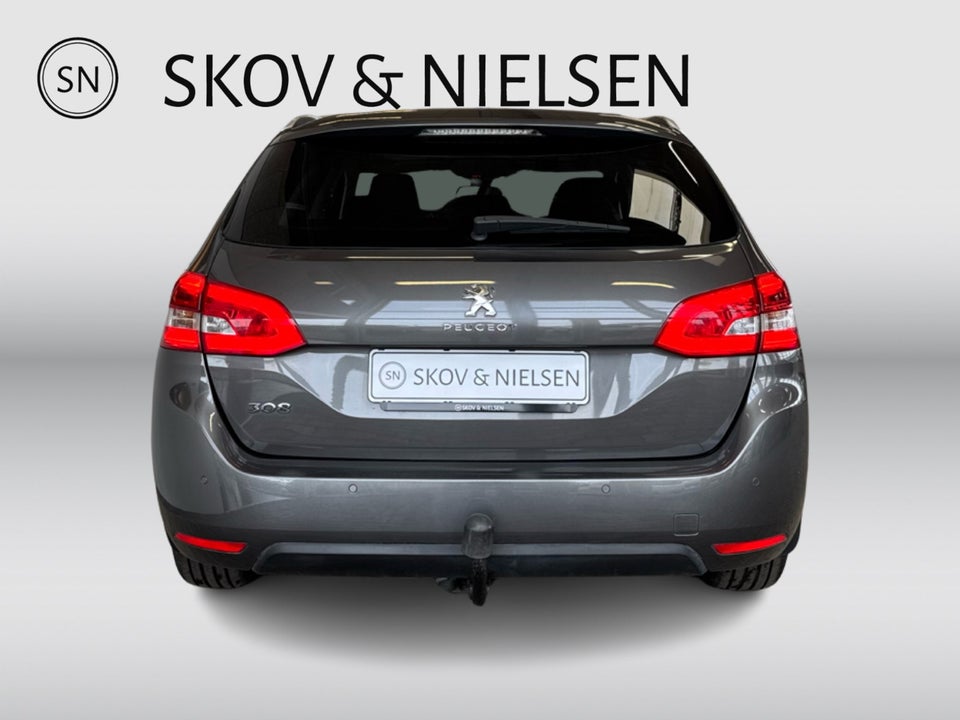 Peugeot 308 1,6 BlueHDi 120 Allure Sky SW 5d