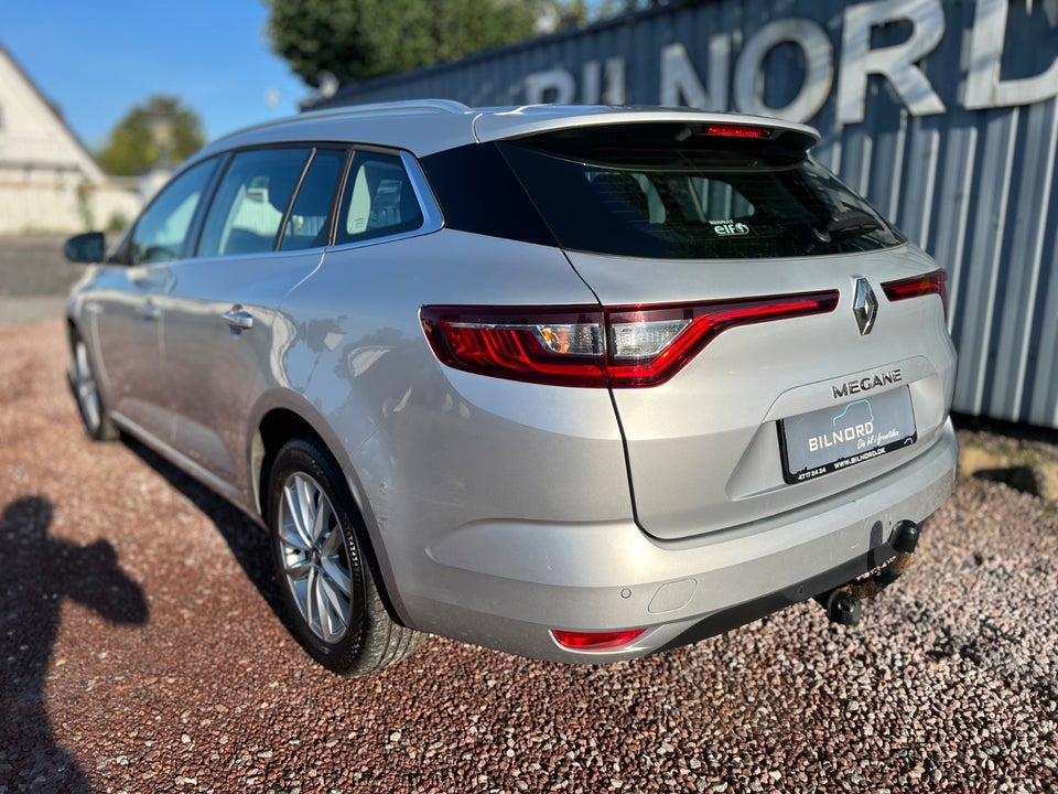 Renault Megane IV 1,2 TCe 100 Zen Sport Tourer 5d