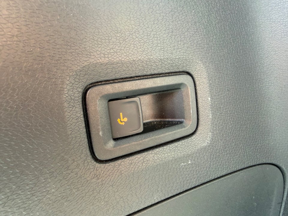 VW ID.Buzz 86 GTX+ 4Motion 7prs LWB 5d