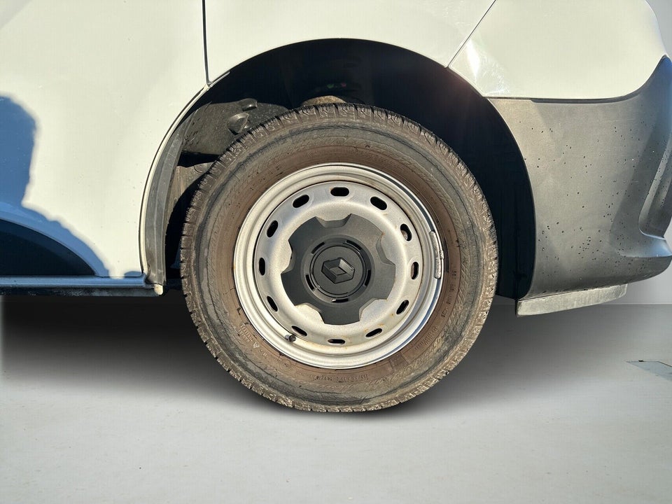 Renault Trafic T29 2,0 dCi 145 L2H1 EDC