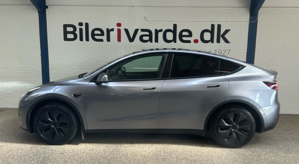 Tesla Model Y Long Range RWD 5d