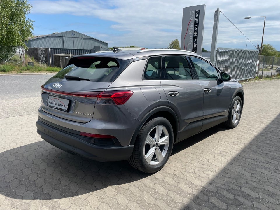 Audi Q4 e-tron 40 Attitude 5d