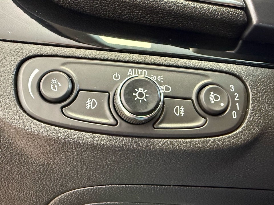 Opel Mokka X 1,4 T 140 Enjoy 5d