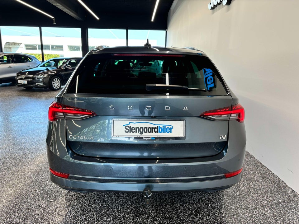 Skoda Octavia 1,4 TSi iV First Edition Combi DSG 5d