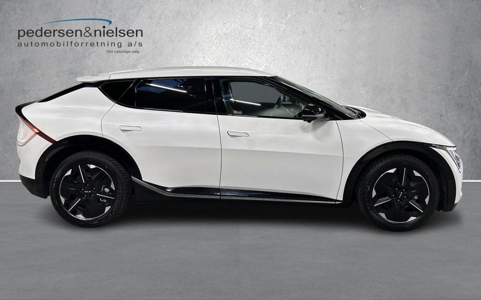 Kia EV6 84 Long Range Upgrade 5d