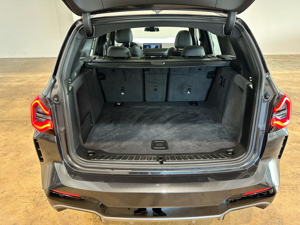 BMW iX3 Charged M-Sport 5d