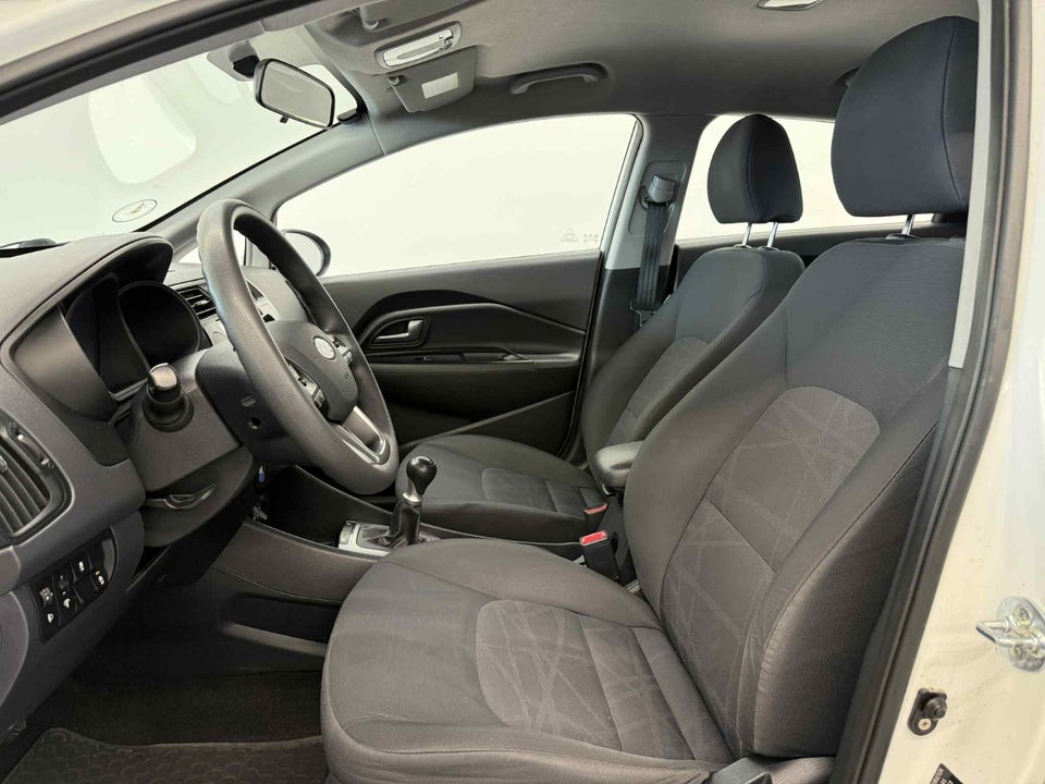 Kia Rio 1,2 CVVT Active 5d
