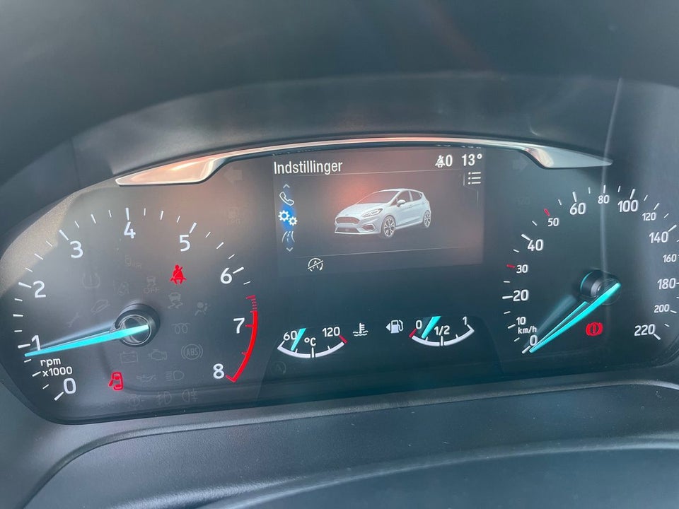 Ford Fiesta 1,0 EcoBoost mHEV ST-Line 5d