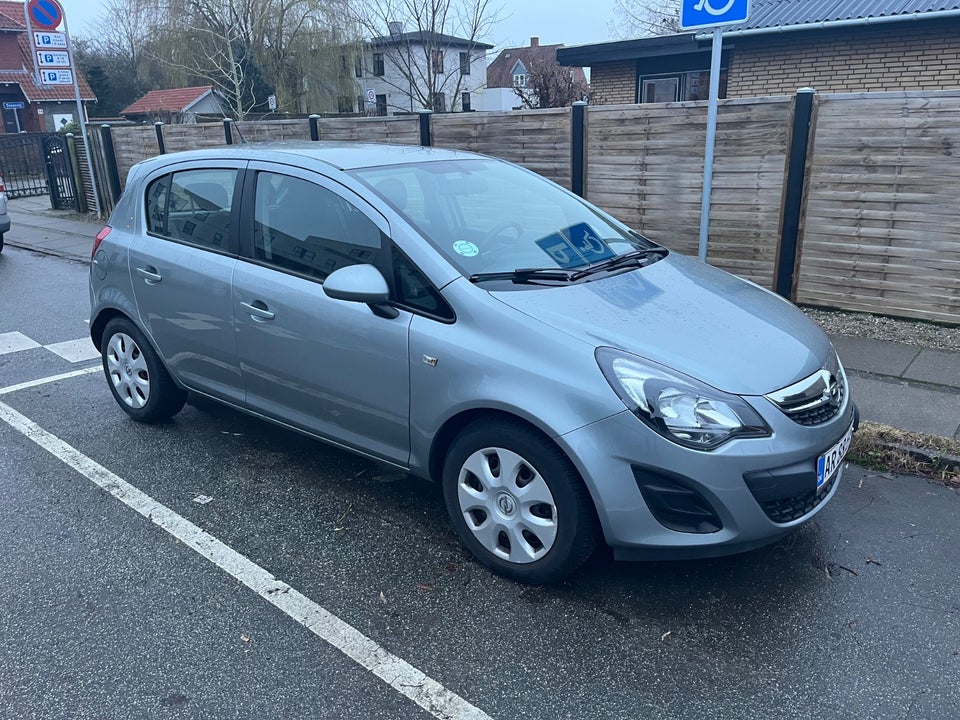 Opel Corsa 1,2 16V Enjoy 5d
