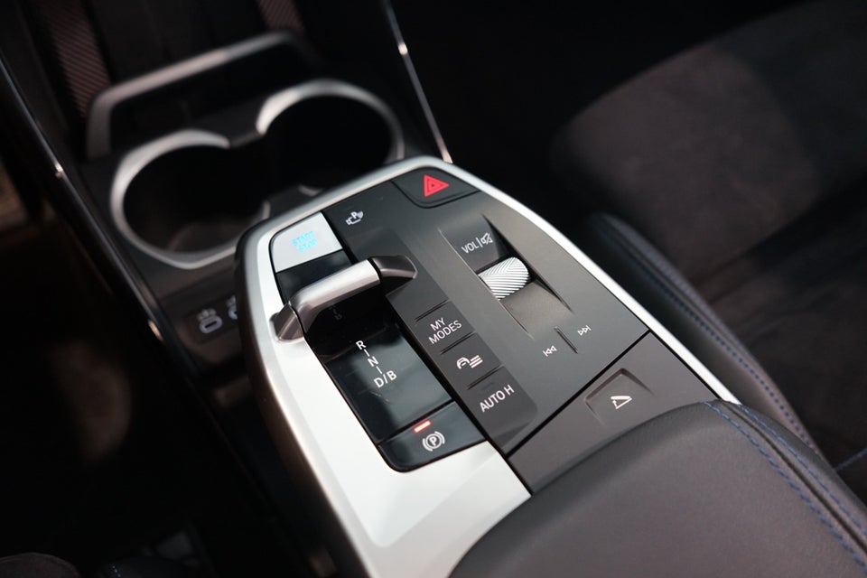 BMW iX1 eDrive20 M-Sport 5d