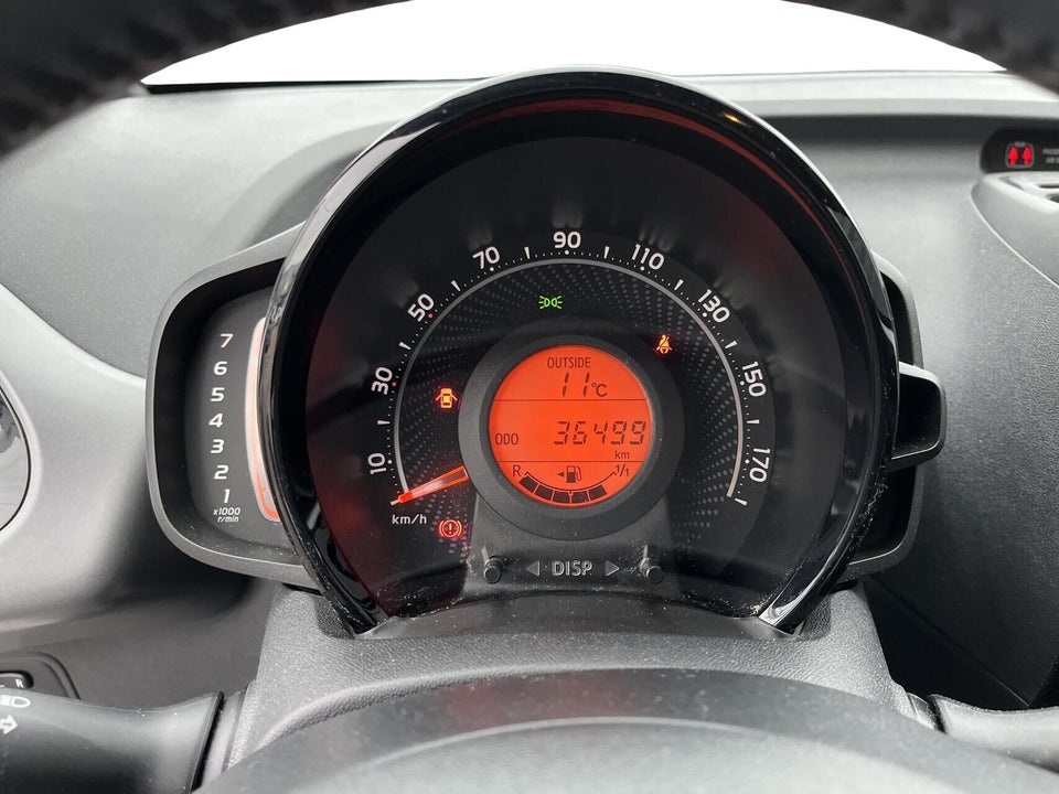 Toyota Aygo 1,0 VVT-i x-cite 5d