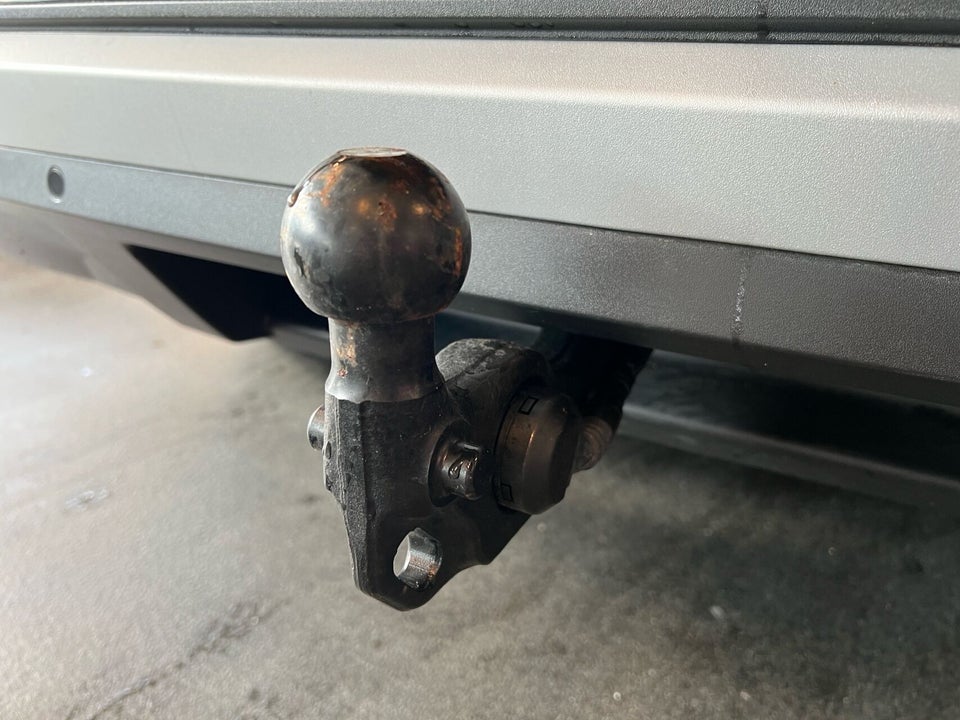 Ford Explorer 77 Select Extended Range 5d