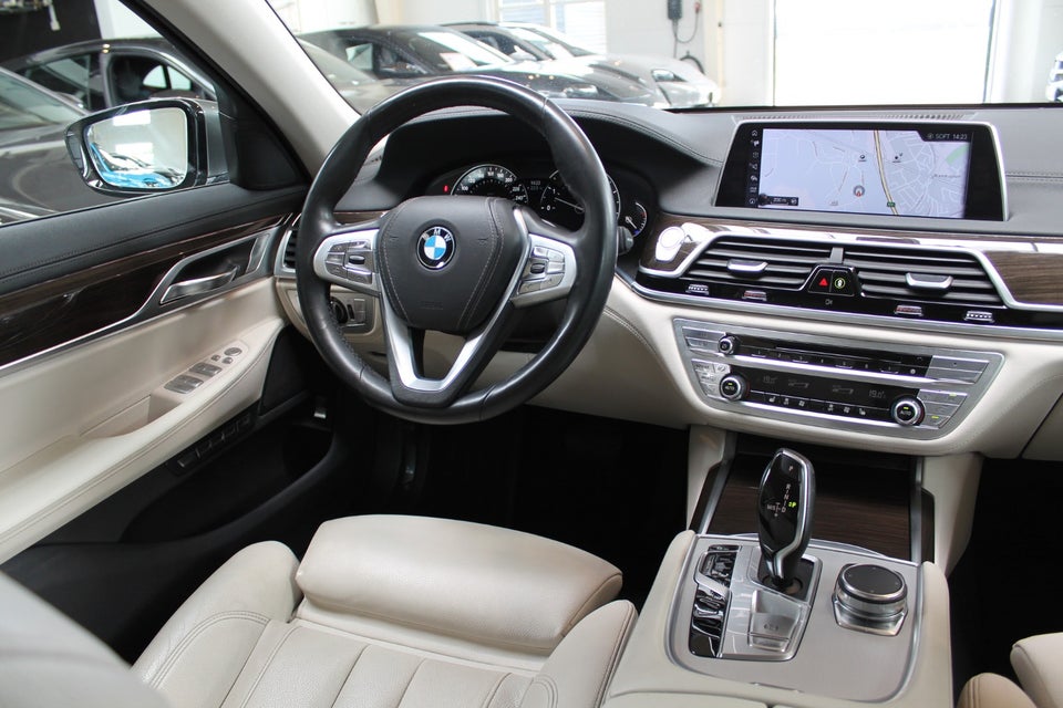 BMW 740i 3,0 aut. 4d