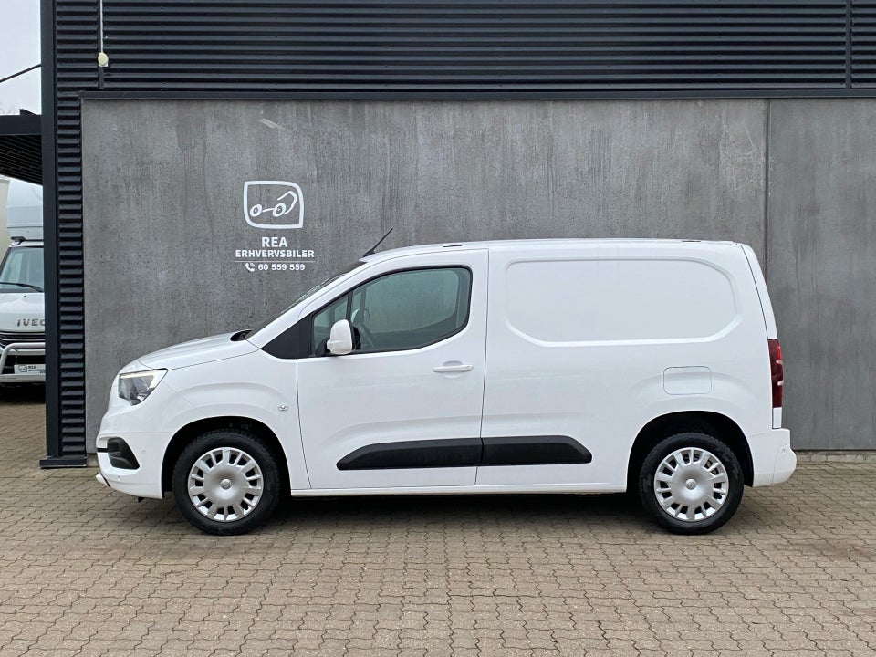 Opel Combo 1,5 D 102 Essentia L2V2