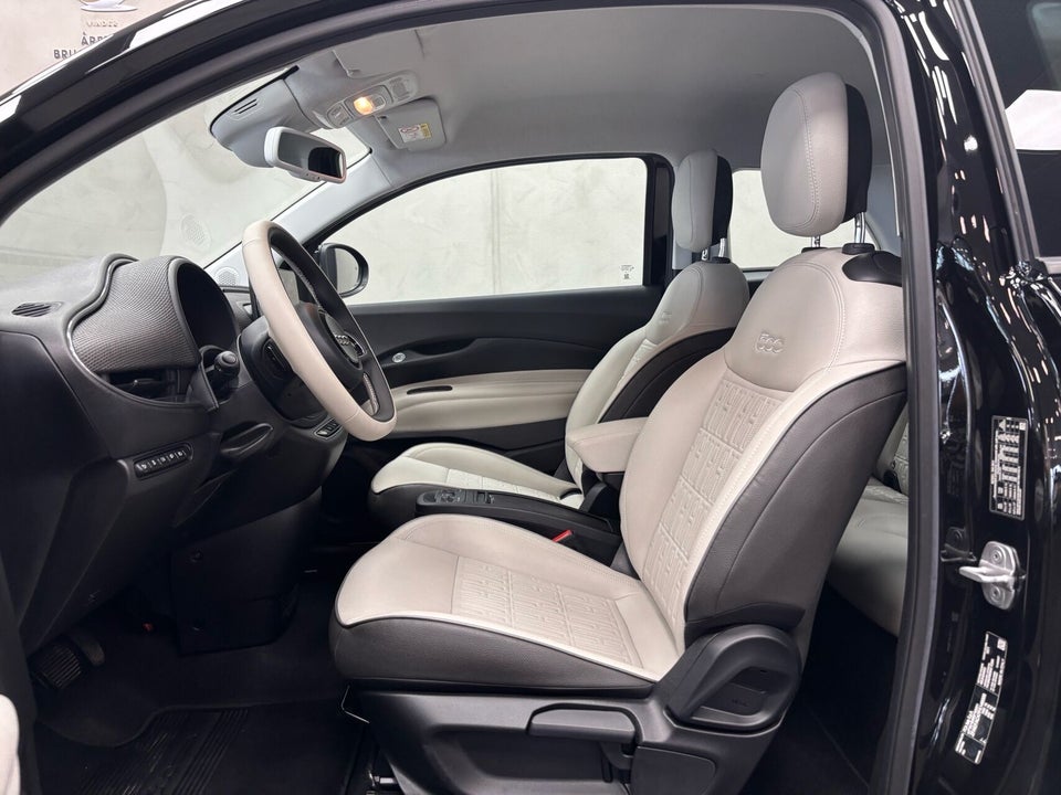 Fiat 500e 42 la Prima by Bocelli 3d