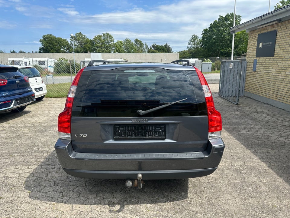 Volvo V70 2,4 170 Kinetic aut. 5d