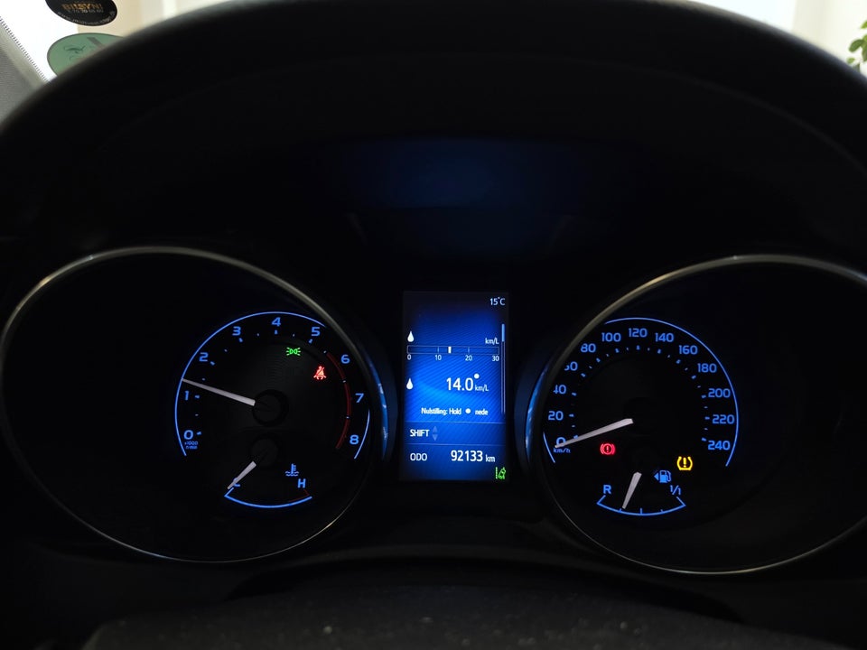 Toyota Auris 1,2 T T2 Style 5d