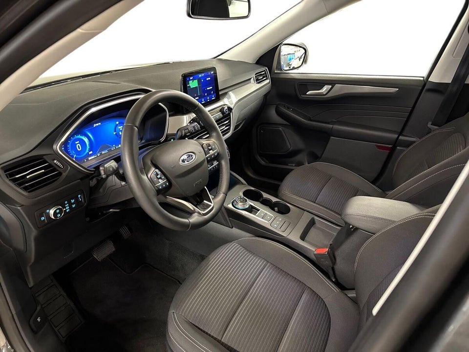 Ford Kuga 2,5 PHEV Titanium CVT 5d