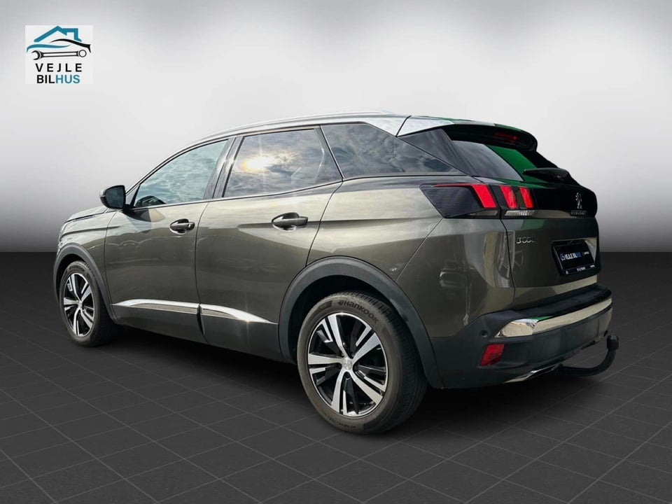 Peugeot 3008 1,2 e-THP 130 Allure EAT6 5d