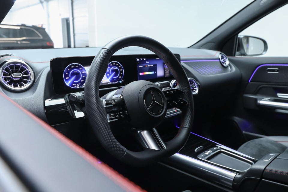 Mercedes EQA250+ AMG Advance 5d