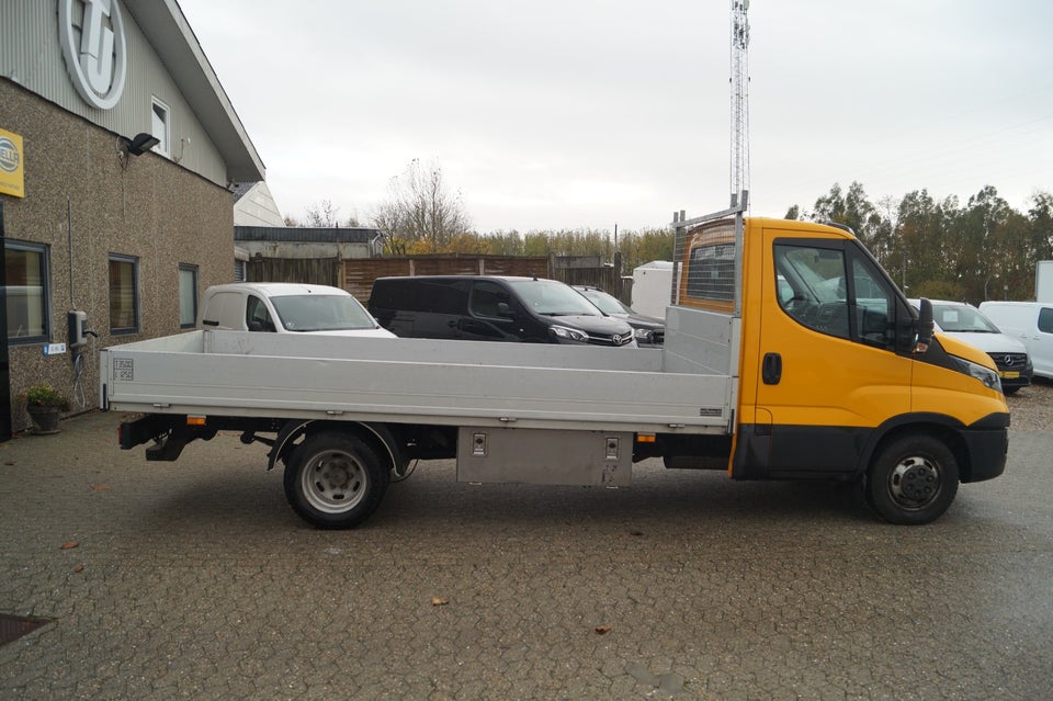 Iveco Daily 2,3 35C16 4100mm Lad 2d