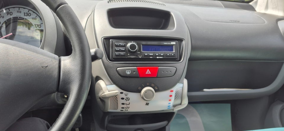 Peugeot 107 1,0 Comfort 5d