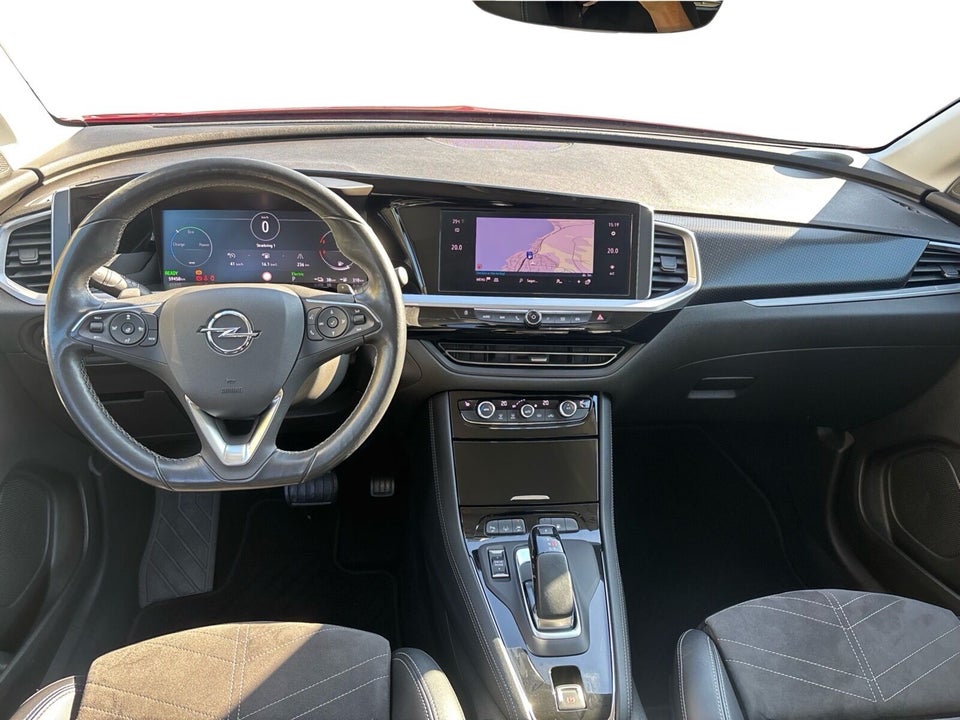 Opel Grandland 1,6 Hybrid Ultimate Sport Pack aut. 5d