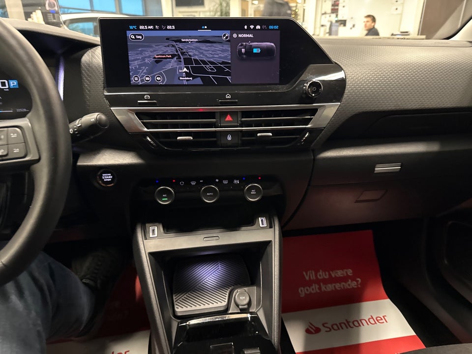 Citroën ë-C4 X 50 Shine 4d