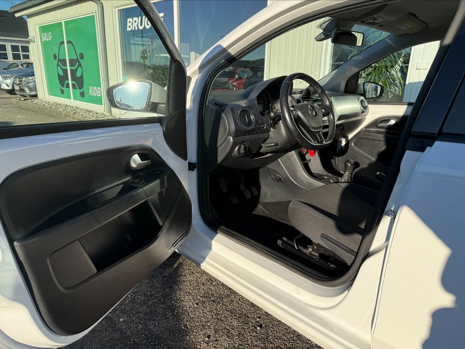 VW Up! 1,0 MPi 60 Move Up! BMT 5d