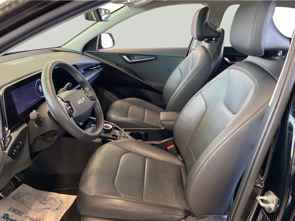 Kia Niro 64 EV Upgrade 5d